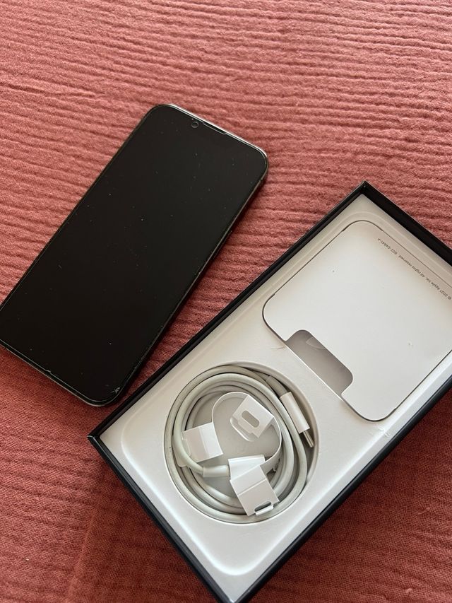 iPhone 13 Pro Verde Noche