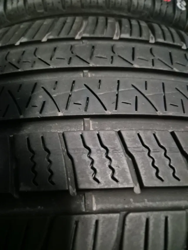 Neumáticos 275 50 20