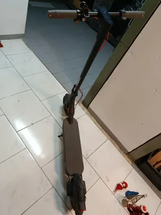 Patinete Eléctrico Xiaomi Scooter 4 Pro.
