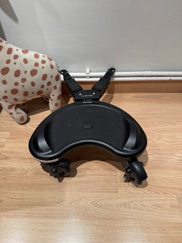 Patinete KidScooter con asiento