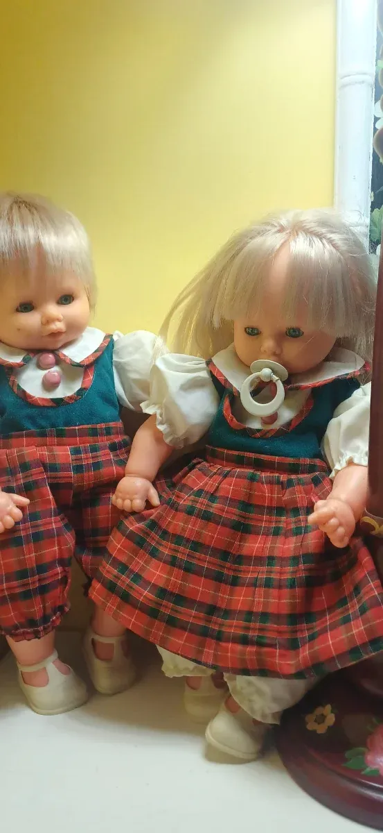 Bambole gemelle Jesmar