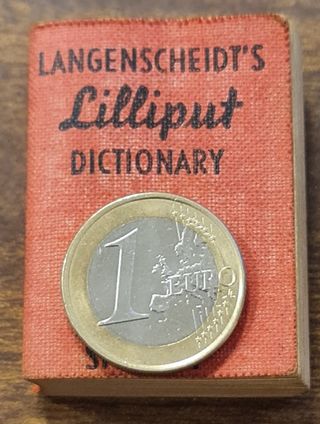 Diccionario miniatura de Langenscheidt's Lilliput