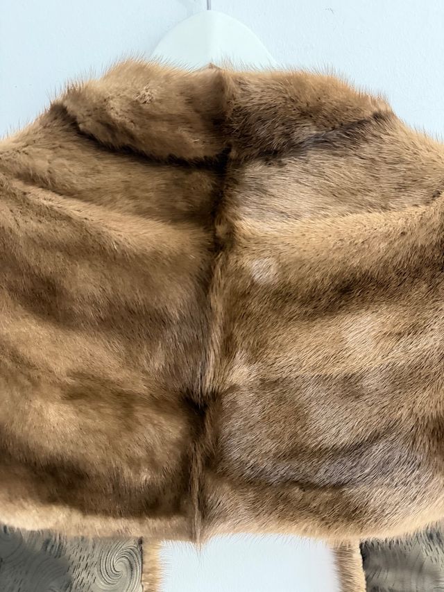 Stola di pelo marrone