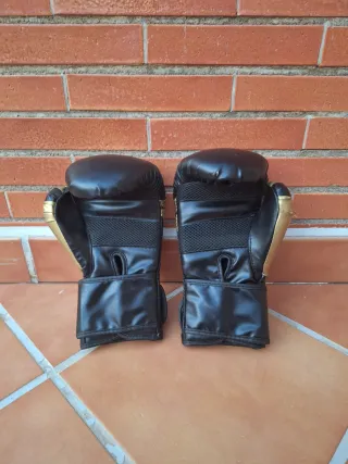 Guantes de Boxeo y MMA Huanmeng