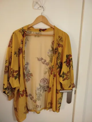 Lote 3 kimonos Zara y Parfois Talla Única