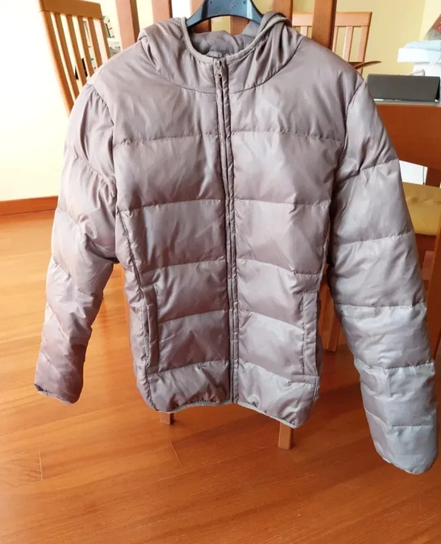 Piumino imbottito marrone/grigio