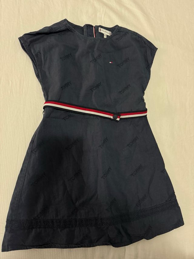 Vestido Tommy Hilfiger niña 4/5 años