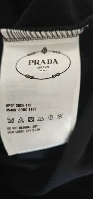 Sudadera Prada Negra con Capucha
