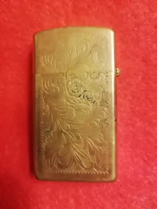 Zippo Vintage Inciso