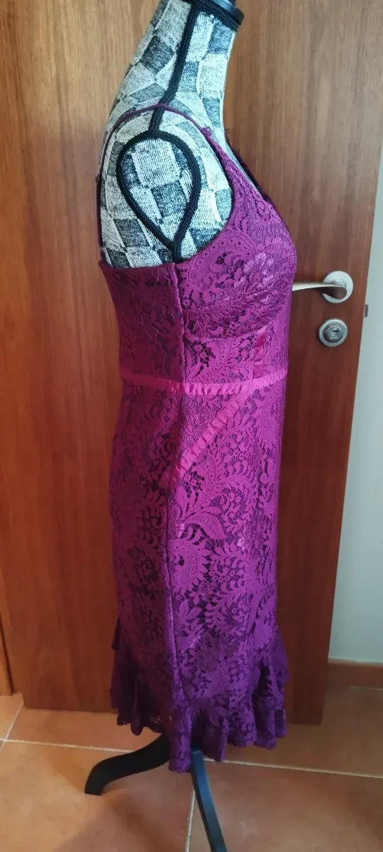 Vestido Morado Encaje