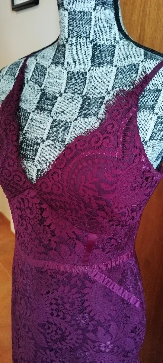 Vestido Morado Encaje