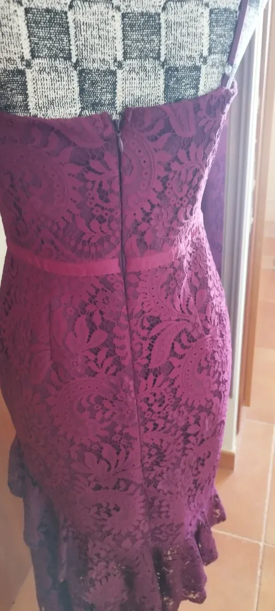 Vestido Morado Encaje