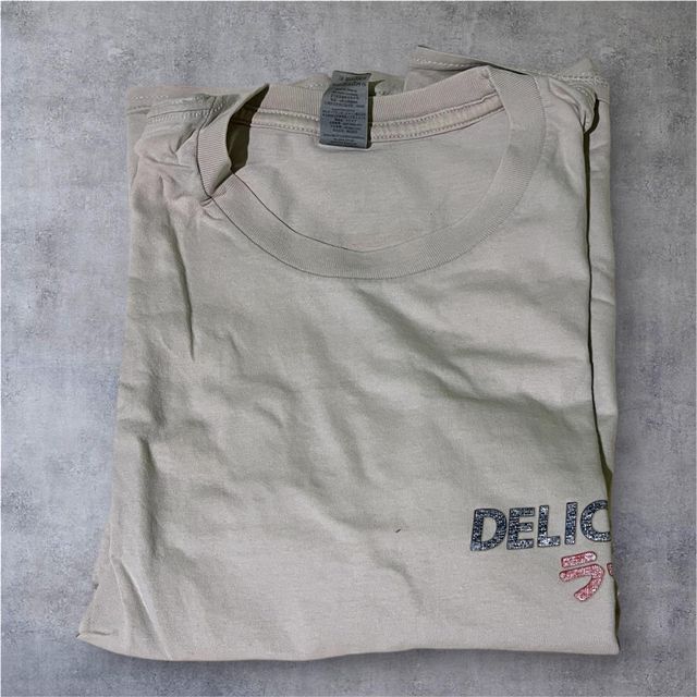 Camiseta beige manga corta