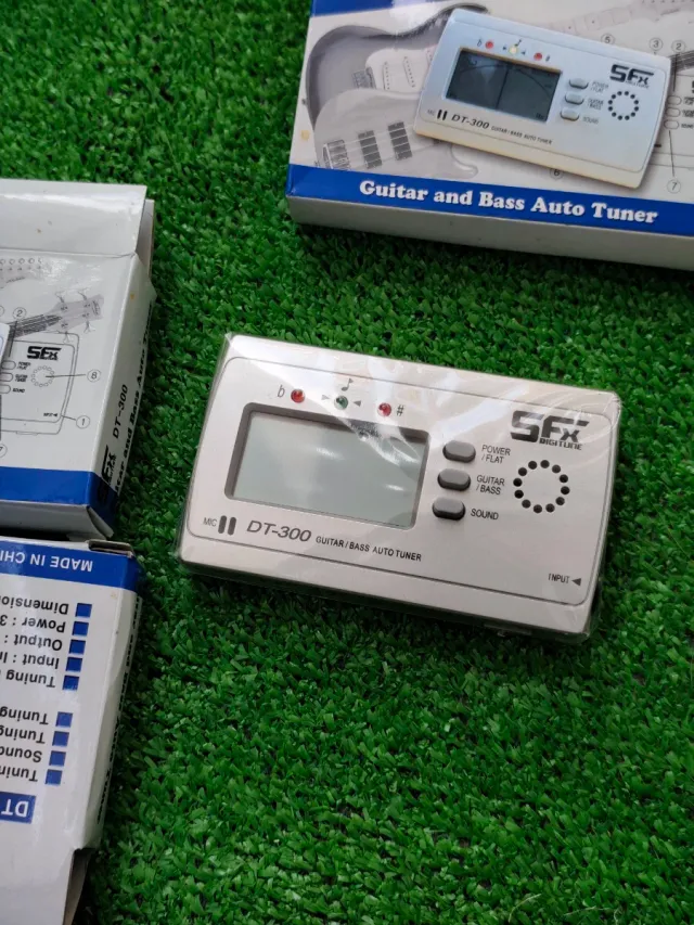 SFX DT-300 Afinador Guitarra y Bajo