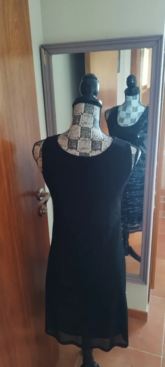 Vestido negro lentejuelas