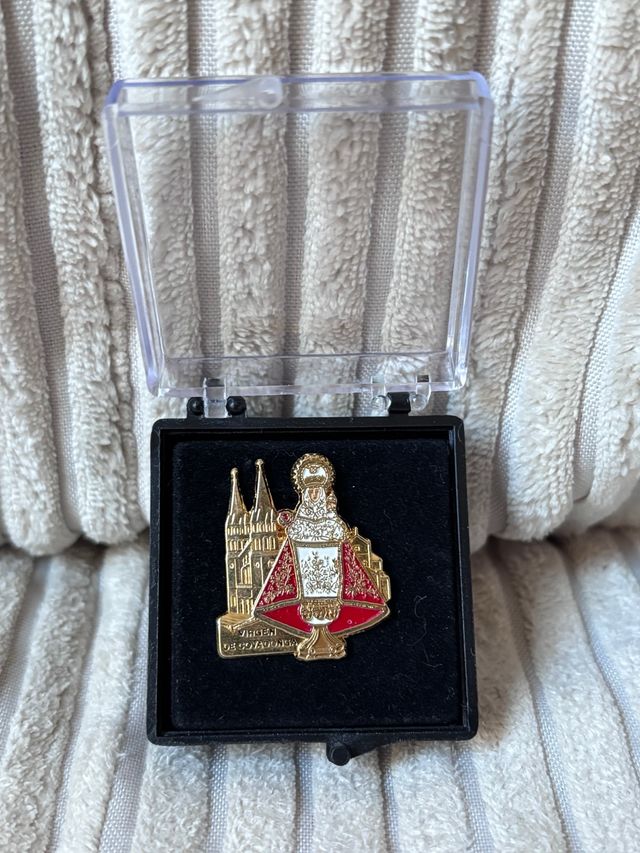 Pin Virgen de Covadonga