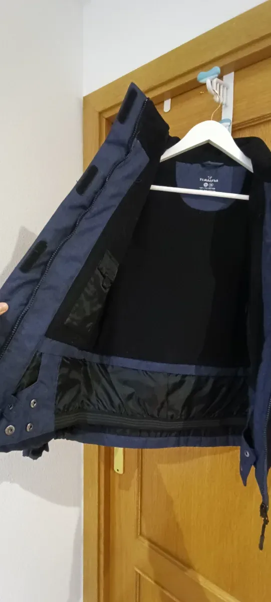 Chaqueta azul para nieve/senderismo