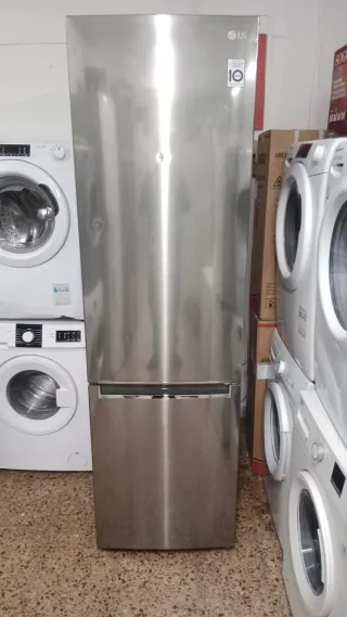 Nevera LG 2m Inox con garantía y transporte