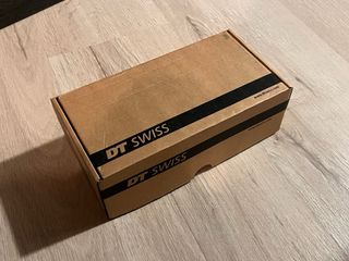 Buje DTSwiss 240 Boost 32H Delantero