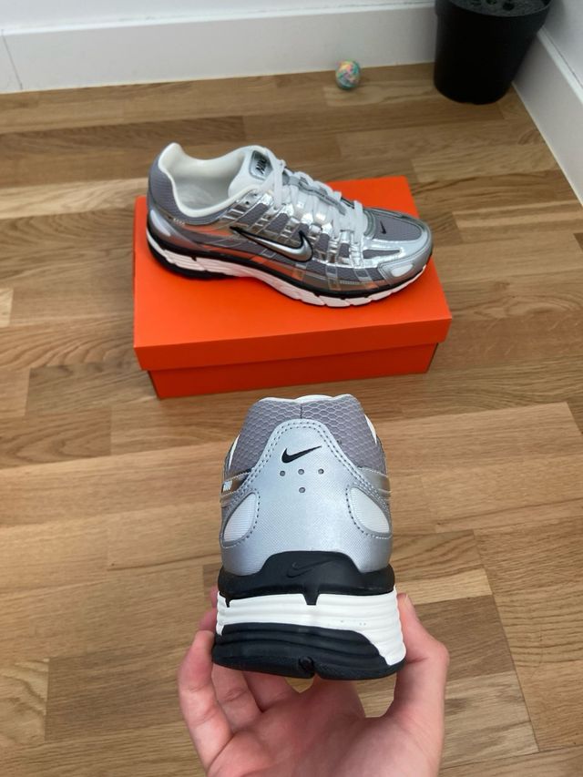 Nike P-6000 “Metallic Silver”