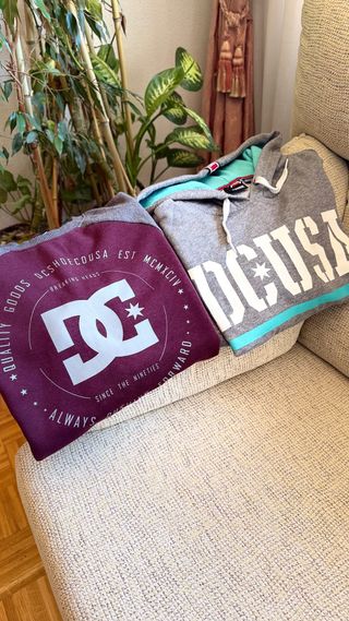 Lote 2 Sudaderas DC Shoes.