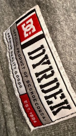 Lote 2 Sudaderas DC Shoes.