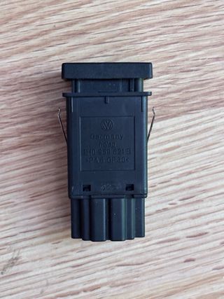 Botón luneta térmica VW Golf MK3