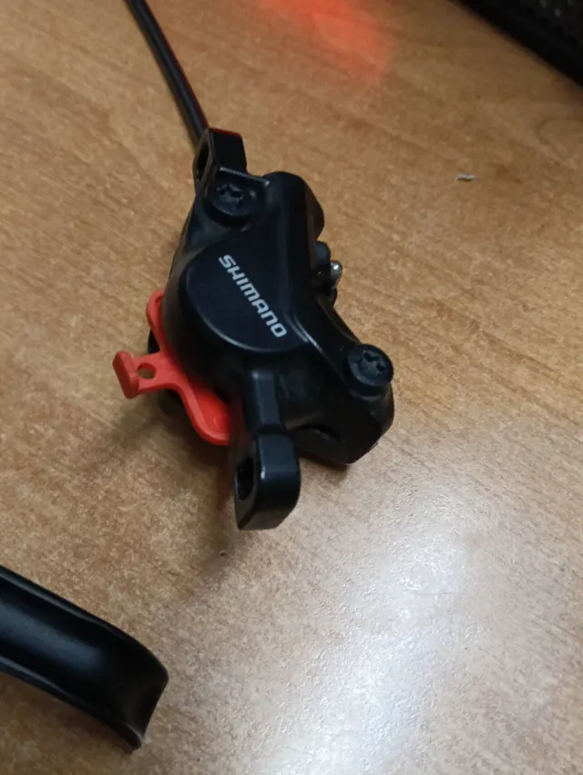 Freni idraulici Shimano olio minerale