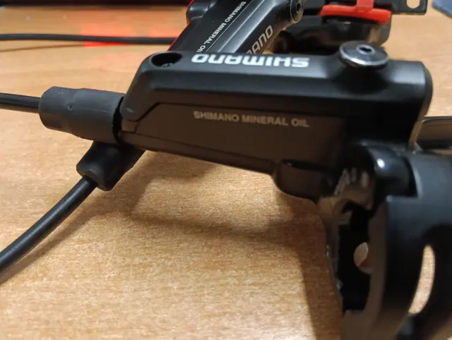 Freni idraulici Shimano olio minerale