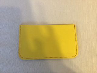 Cartera de piel natural amarilla