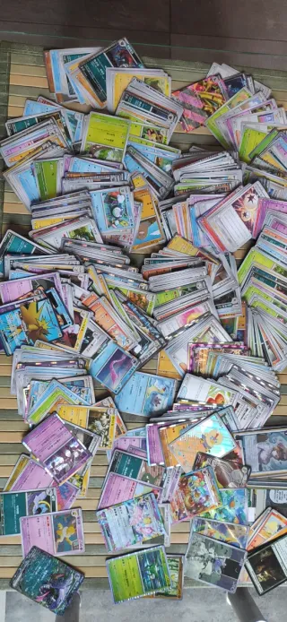 Lotto carte Pokemon