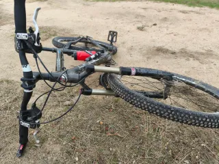 Bicicleta Montaña BH Carbon Fusion.