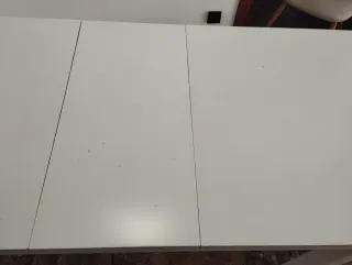 Mesa de comedor extensible blanca