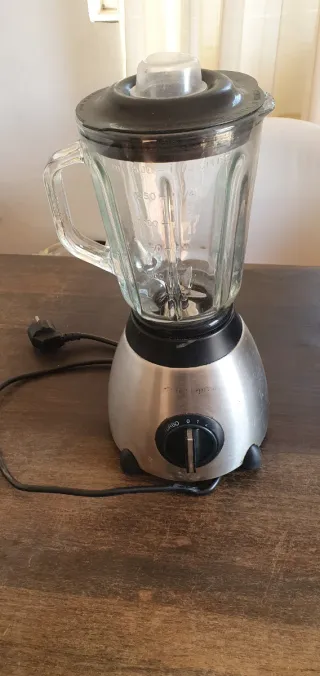 Pack 2 Portátiles y Batidora para Reparar.