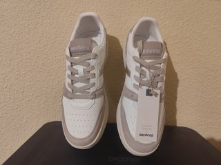 Zapatillas Brownie Talla 40 Beige y Blanco