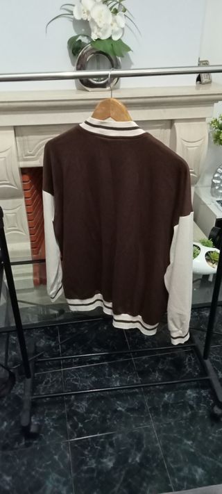 Casaco bomber castanho e bege