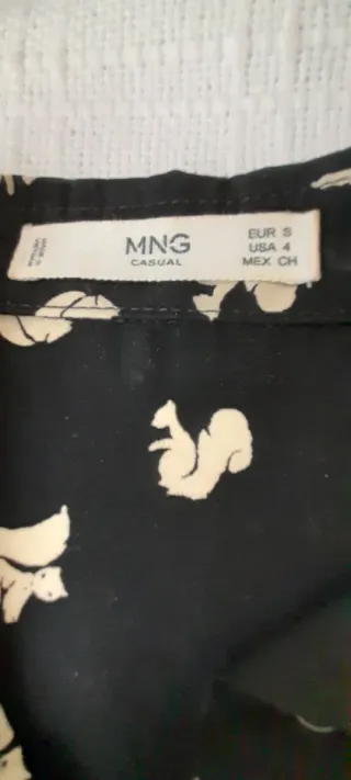 Blusa oversize sin mangas talla S Marca Mango