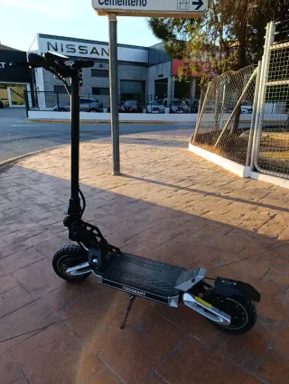 Patín TodimartS13 doble motor 2000w ruedas macizas