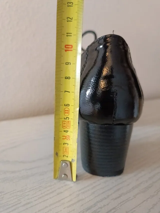 Mocasines negros de piel