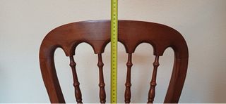 Pareja de sillas estilo isabelino