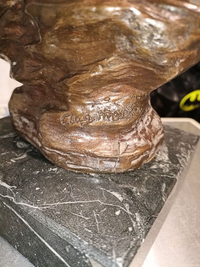Escultura Auguste Moreau siglo XIX bronce
