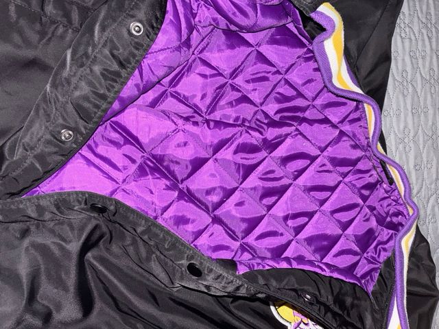 Bomber Lakers NBA 23