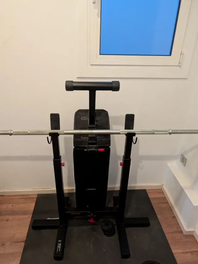 Banco de pesas con discos