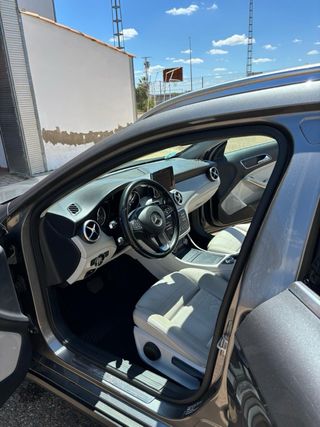 Mercedes-Benz GLA 2015