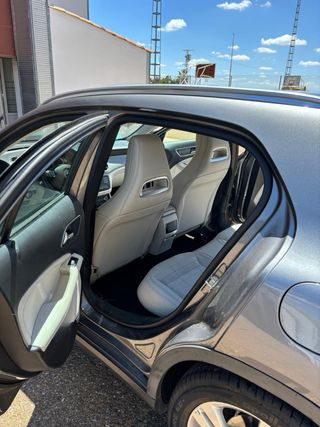 Mercedes-Benz GLA 2015