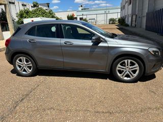 Mercedes-Benz GLA 2015