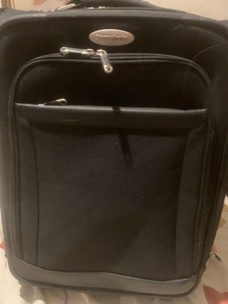 Maleta mediana Samsonite negra