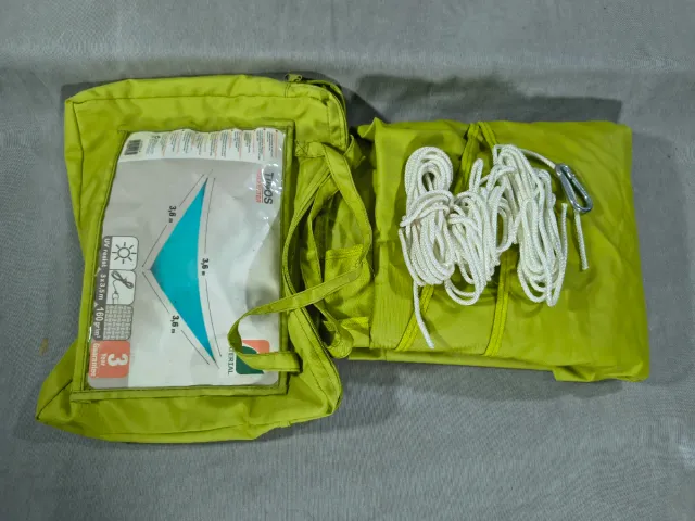 Toldo Vela de sombra triangular.  3,6m