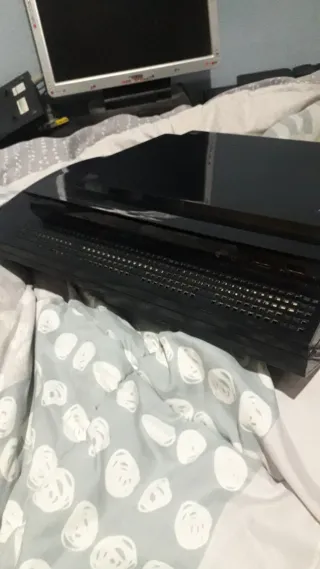 Ps3 Fat 80GB + Mando Compatible + juego