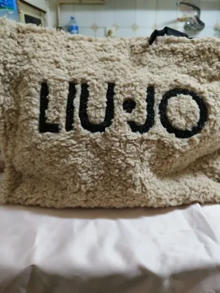 Bolso Liu Jo borreguito beige y negro